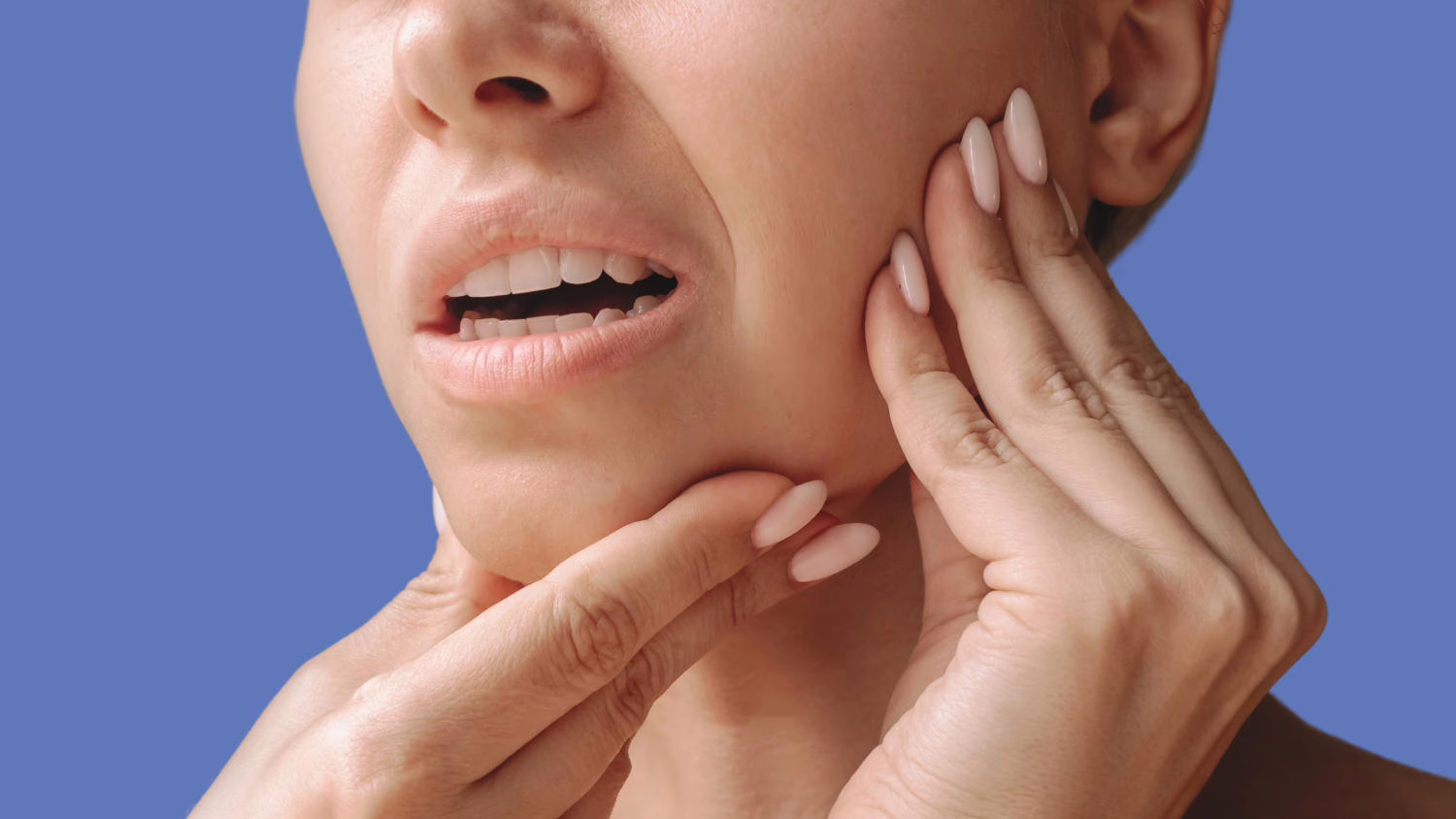 Zrelaksuj mięśnie, odzyskaj spokój – leczenie bruksizmu botoksem